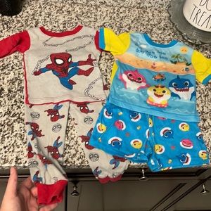 2 Pre-Loved Toddler Character Pajamas Size 3T